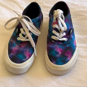 Kids size 13 Vans Space shoes. Barely worn!